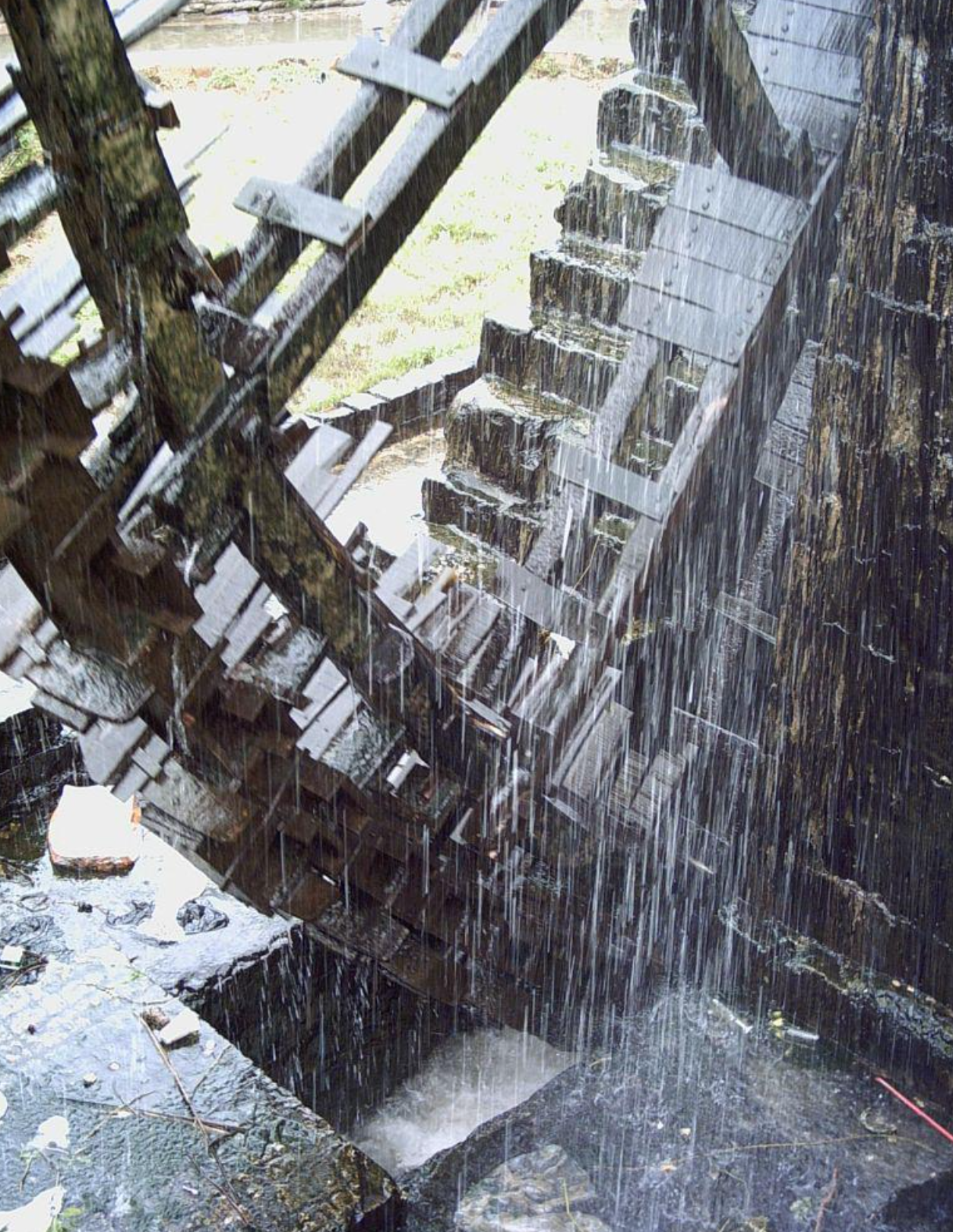 2 Close looking down at main channel Hafian